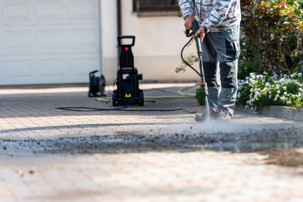 Best Deck Pressure Washing  in Uniontown, OH