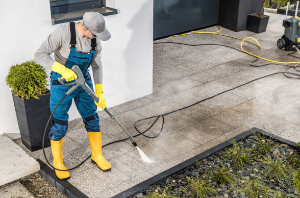 Best Pressure Washing Company Near Me  in Uniontown, OH
