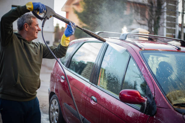 Pressure Washing Contractors in Uniontown, OH